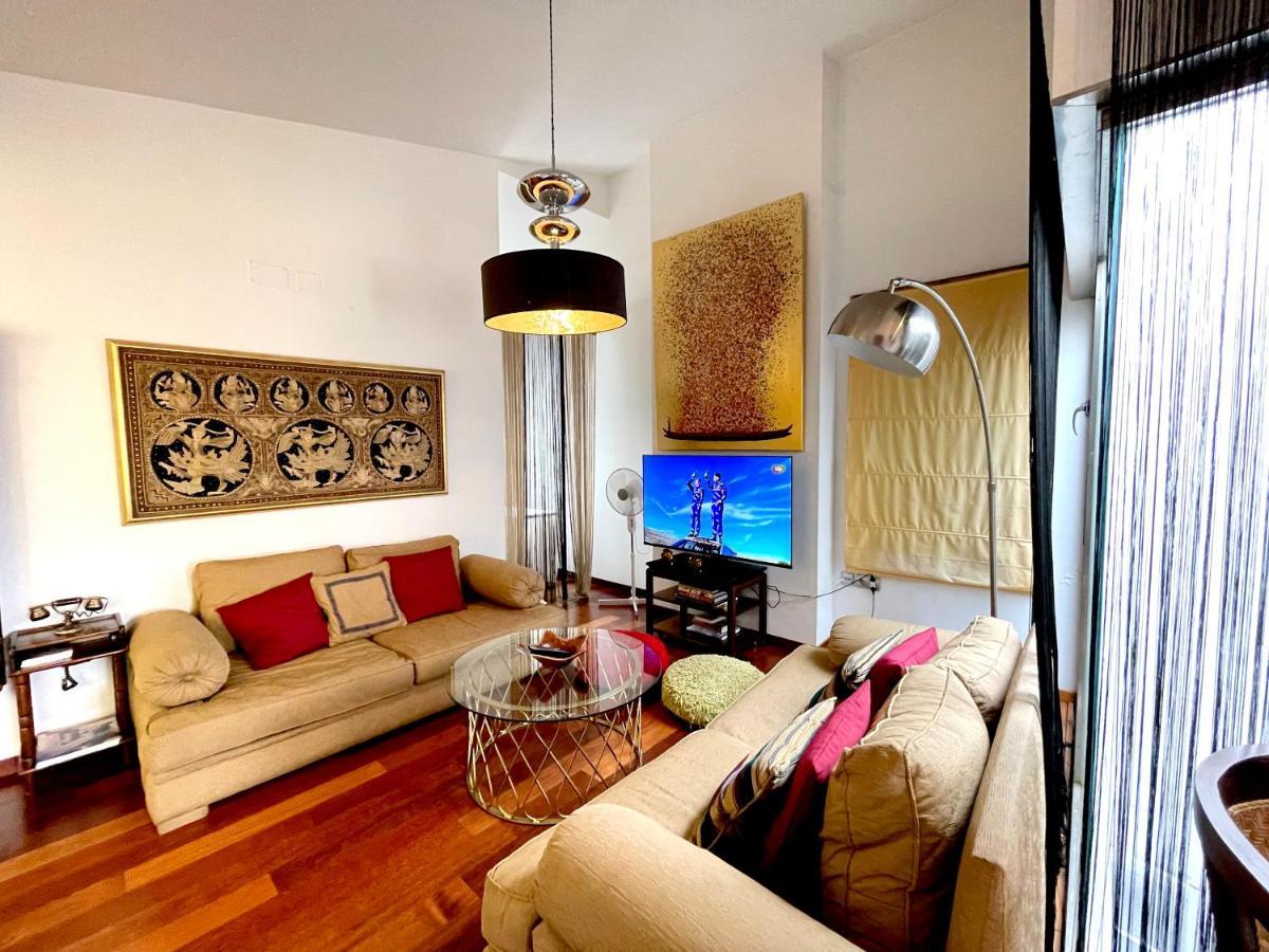 Atico En Plaza De La Constitucion 3 Bedrooms مالقة المظهر الخارجي الصورة