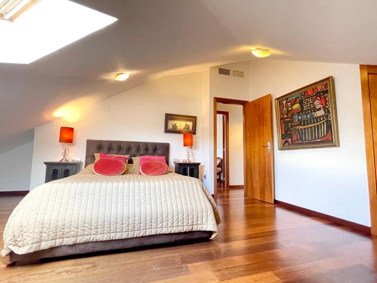 Atico En Plaza De La Constitucion 3 Bedrooms مالقة المظهر الخارجي الصورة