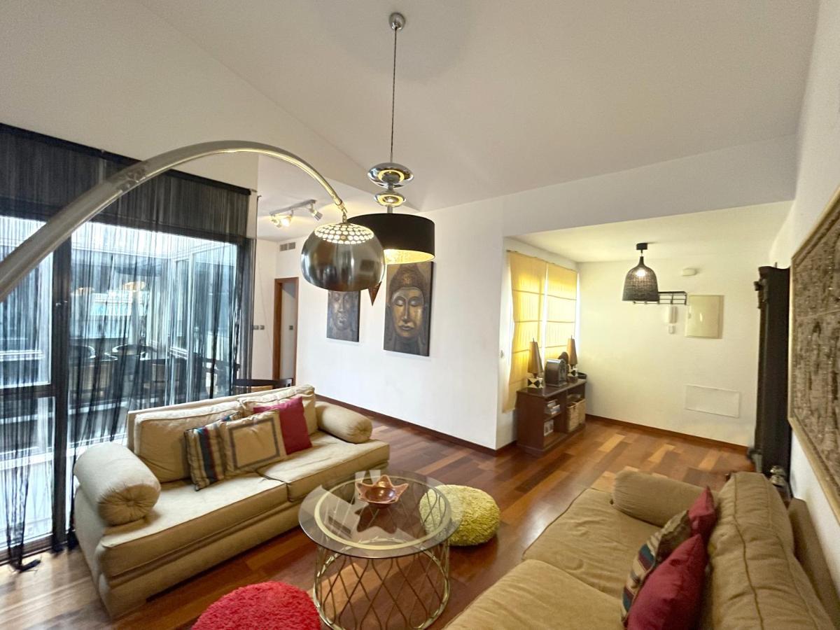 Atico En Plaza De La Constitucion 3 Bedrooms مالقة المظهر الخارجي الصورة