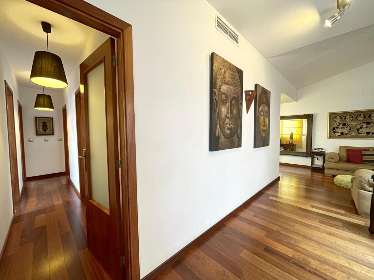 Atico En Plaza De La Constitucion 3 Bedrooms مالقة المظهر الخارجي الصورة